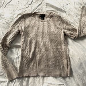 Cozy Classic Cable Knit – Perfect Neutral for Any Wardrobe!